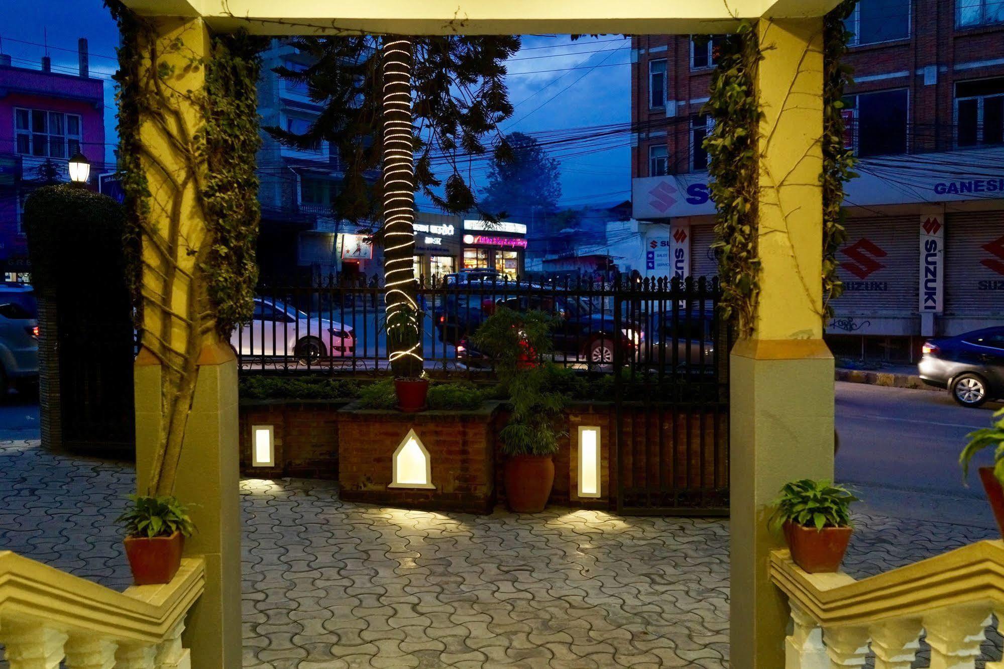 Marcopolo Business Hotel กาฐมาณฑุ ภายนอก รูปภาพ